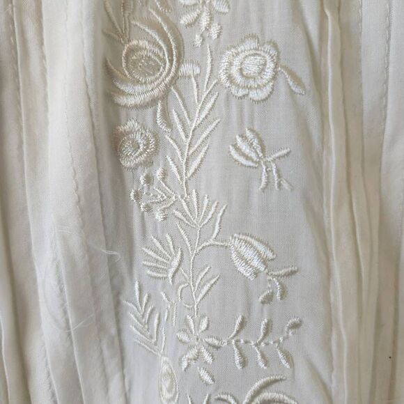 Tasha Polizzi Georgia white knit floral embroidered western boho relaxed romanti - Picture 4 of 9